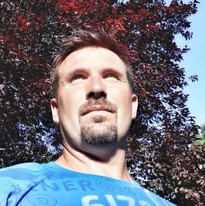 Meet your Posher, Eric